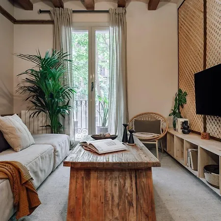 Apartamento Sande - 2 Bedrooms And Balcony In Eixample Dreta *