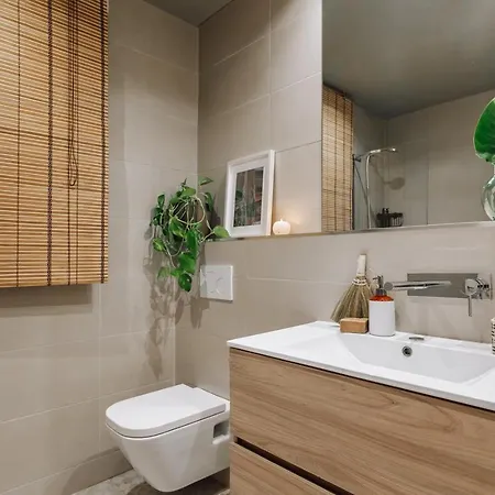 Appartement Sande - 2 Bedrooms And Balcony In Eixample Dreta *