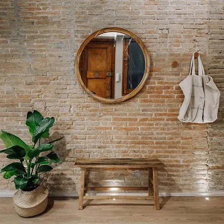 Sande - 2 Bedrooms And Balcony In Eixample Dreta Apartment *