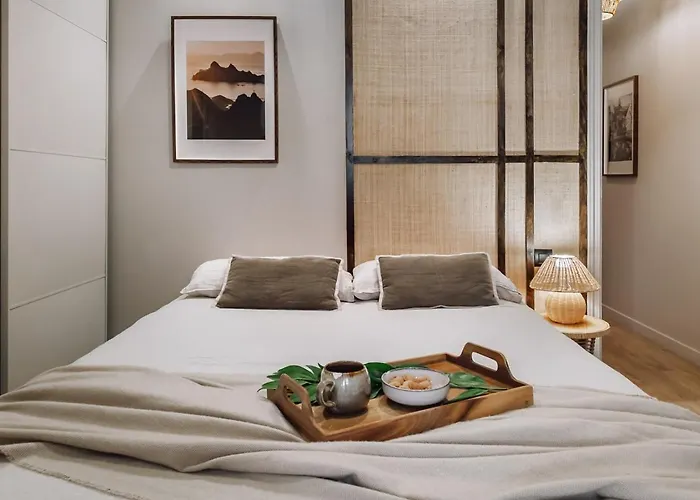 Sande - 2 Bedrooms And Balcony In Eixample Dreta * Barcellona