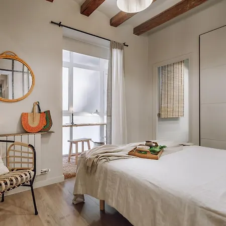 Appartement Sande - 2 Bedrooms And Balcony In Eixample Dreta